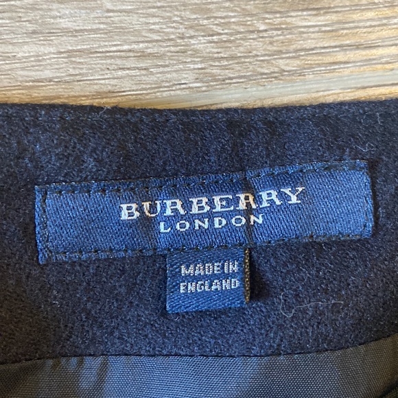 100% wool Burberry skirt - Picture 3 of 4
